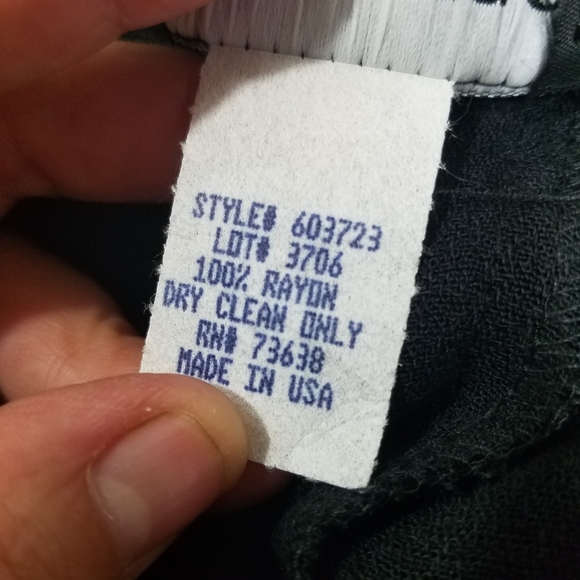 Ellen Figg Elastic Black Pants Size 18W.

Waist ap - Picture 7 of 8